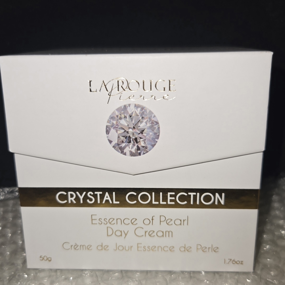 Essence of Pearl Day Cream - Elegant White